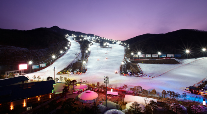 The night of Kojiam Resort is more fun because you can skiing